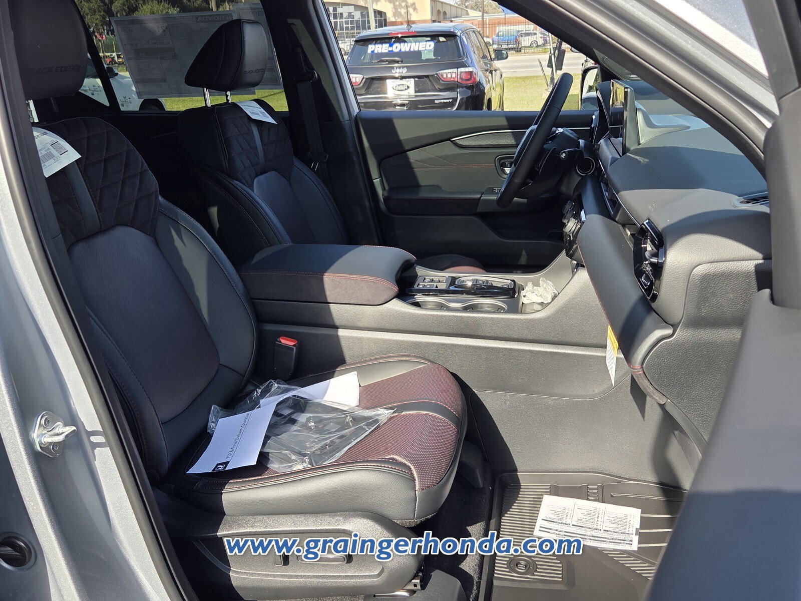 New 2026 Honda Pilot Black Edition image 12