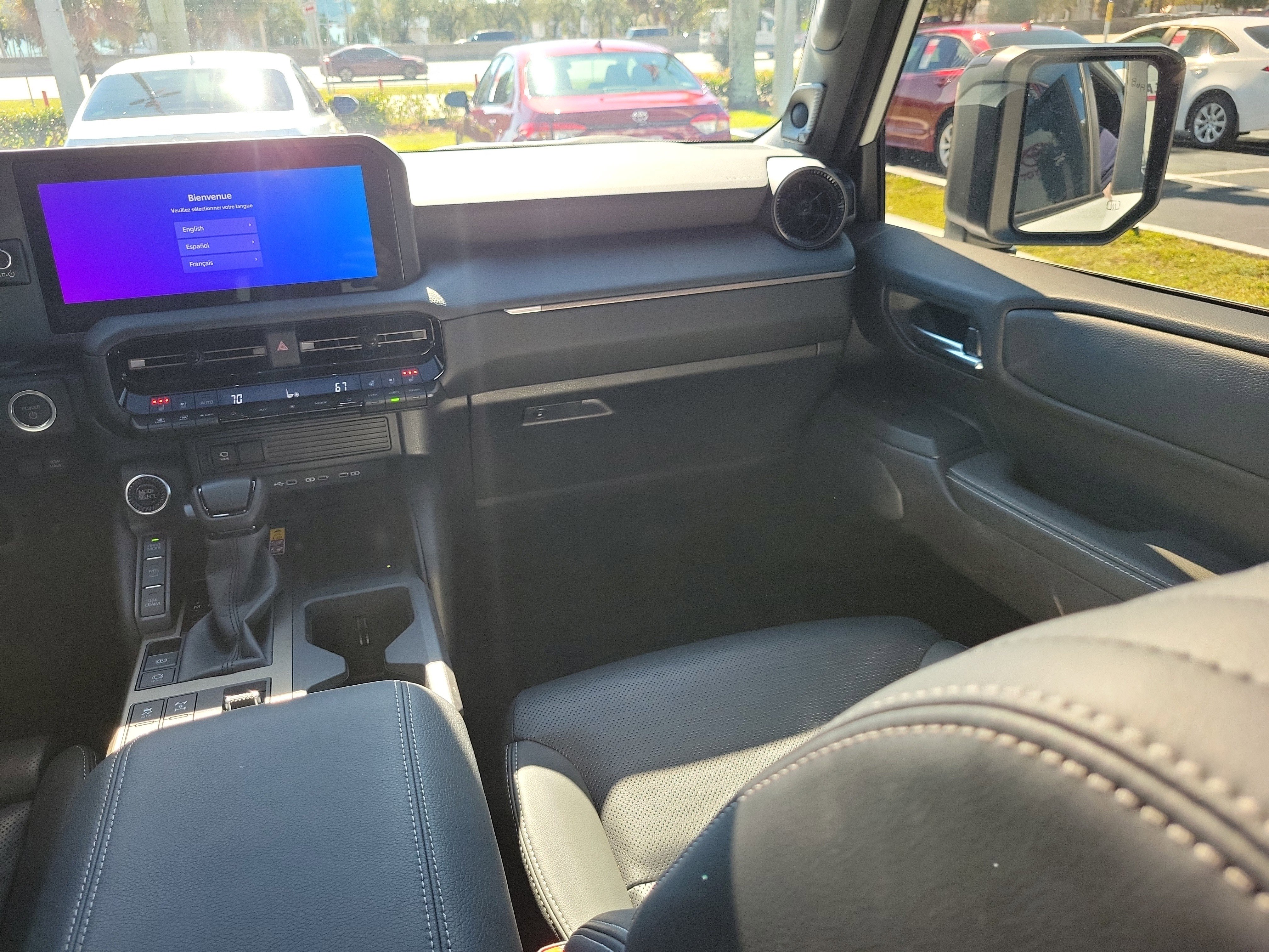 Used 2025 Toyota Land Cruiser image 17