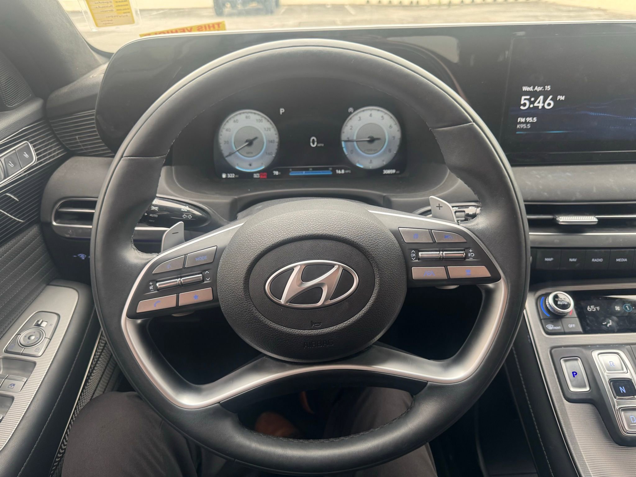 Used 2024 Hyundai Palisade Calligraphy image 12