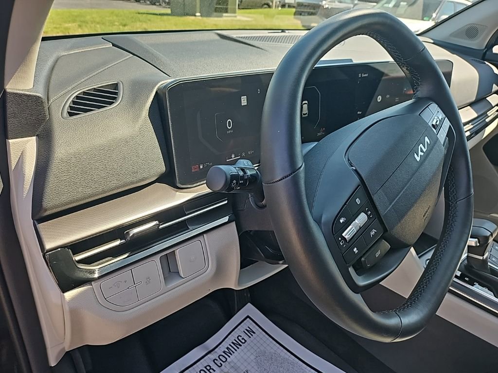 Used 2026 Kia Sportage SX AWD/4WD image 12