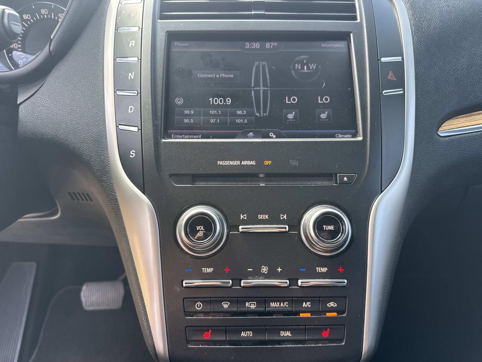 Used 2015 Lincoln MKC FWD w/ Equipment Group 101A Select image 25