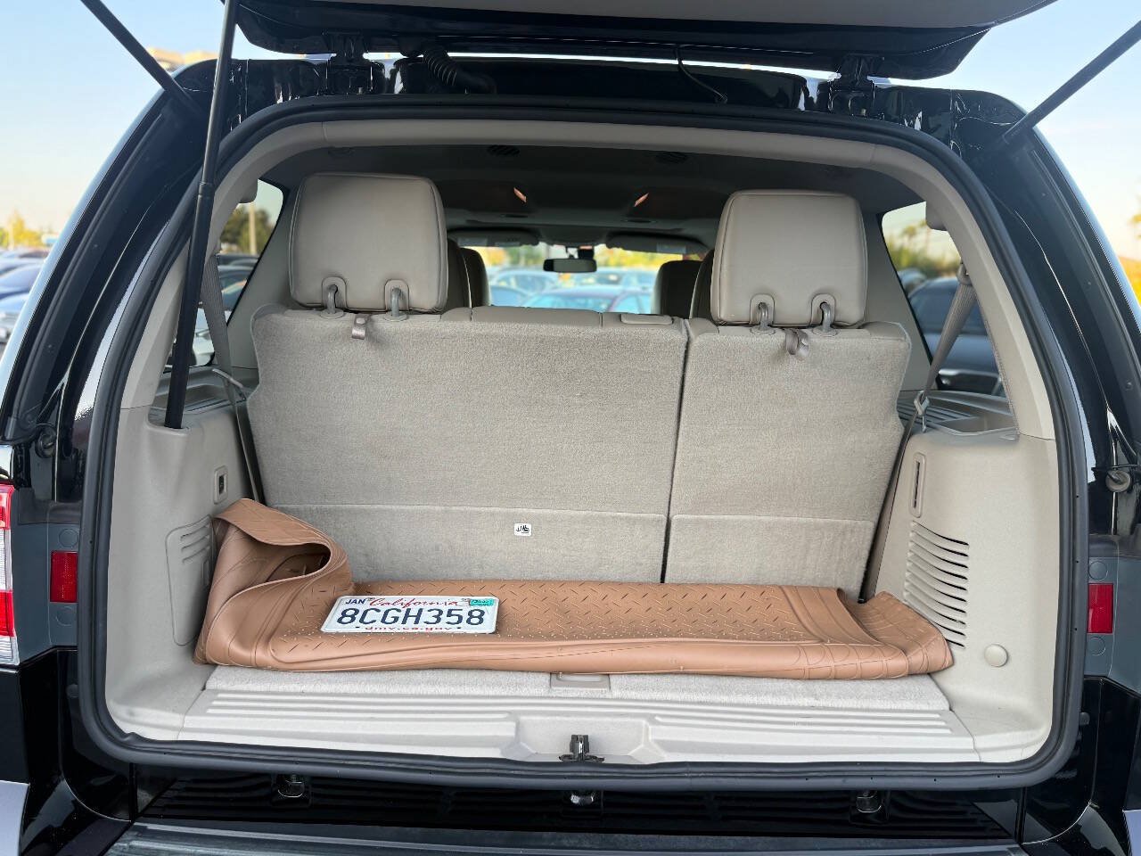 Used 2016 Lincoln Navigator Select AWD/4WD image 18