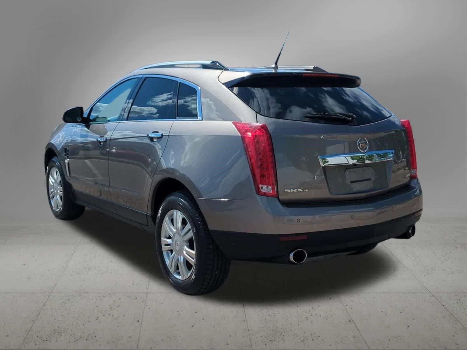 Used 2012 Cadillac SRX Luxury AWD/4WD image 4