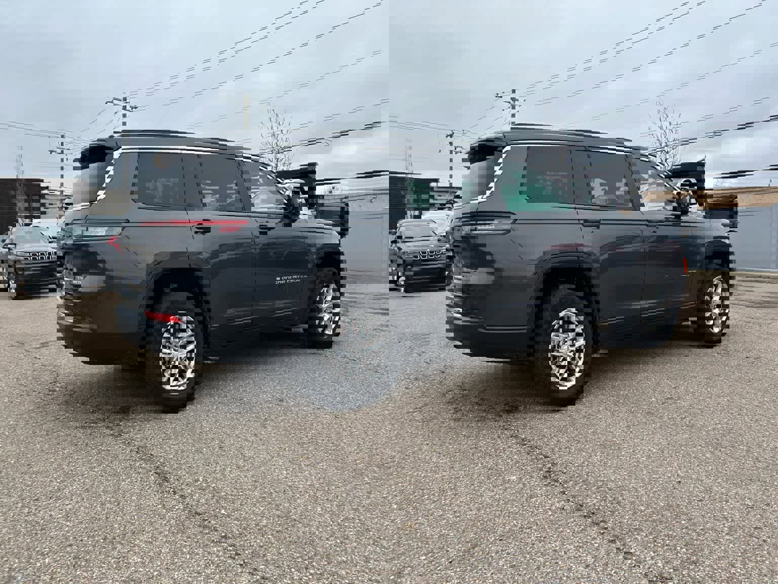 Certified 2024 Jeep Grand Cherokee L Laredo image 21