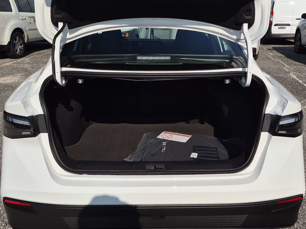 New 2027 Nissan Sentra S FWD image 30