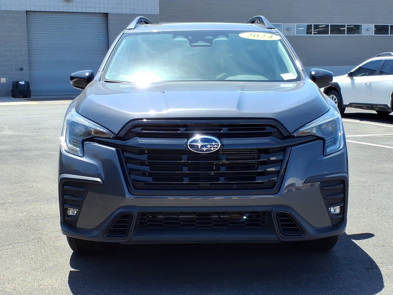 Used 2024 Subaru Ascent Onyx Edition AWD/4WD image 2
