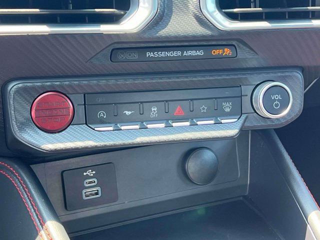 Used 2025 Ford Mustang GT Premium RWD image 31
