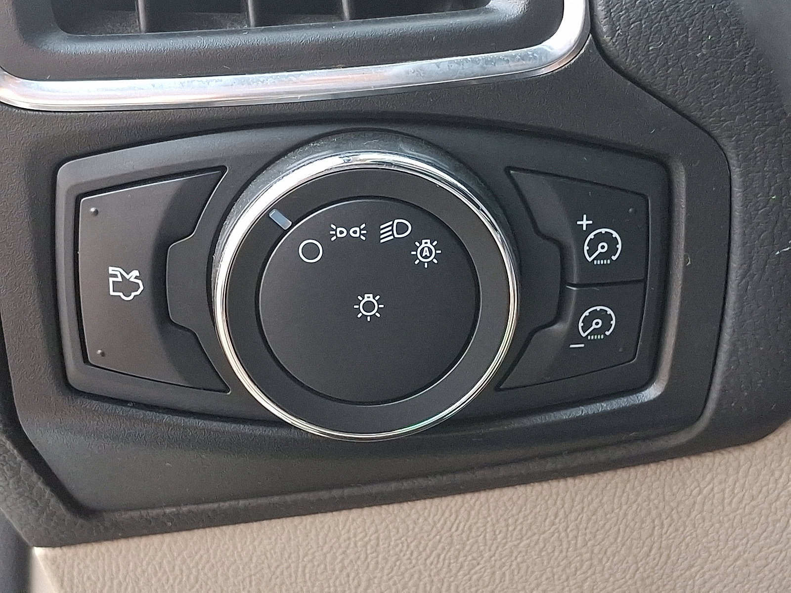 Used 2013 Ford Focus Electric Hatchback image 24