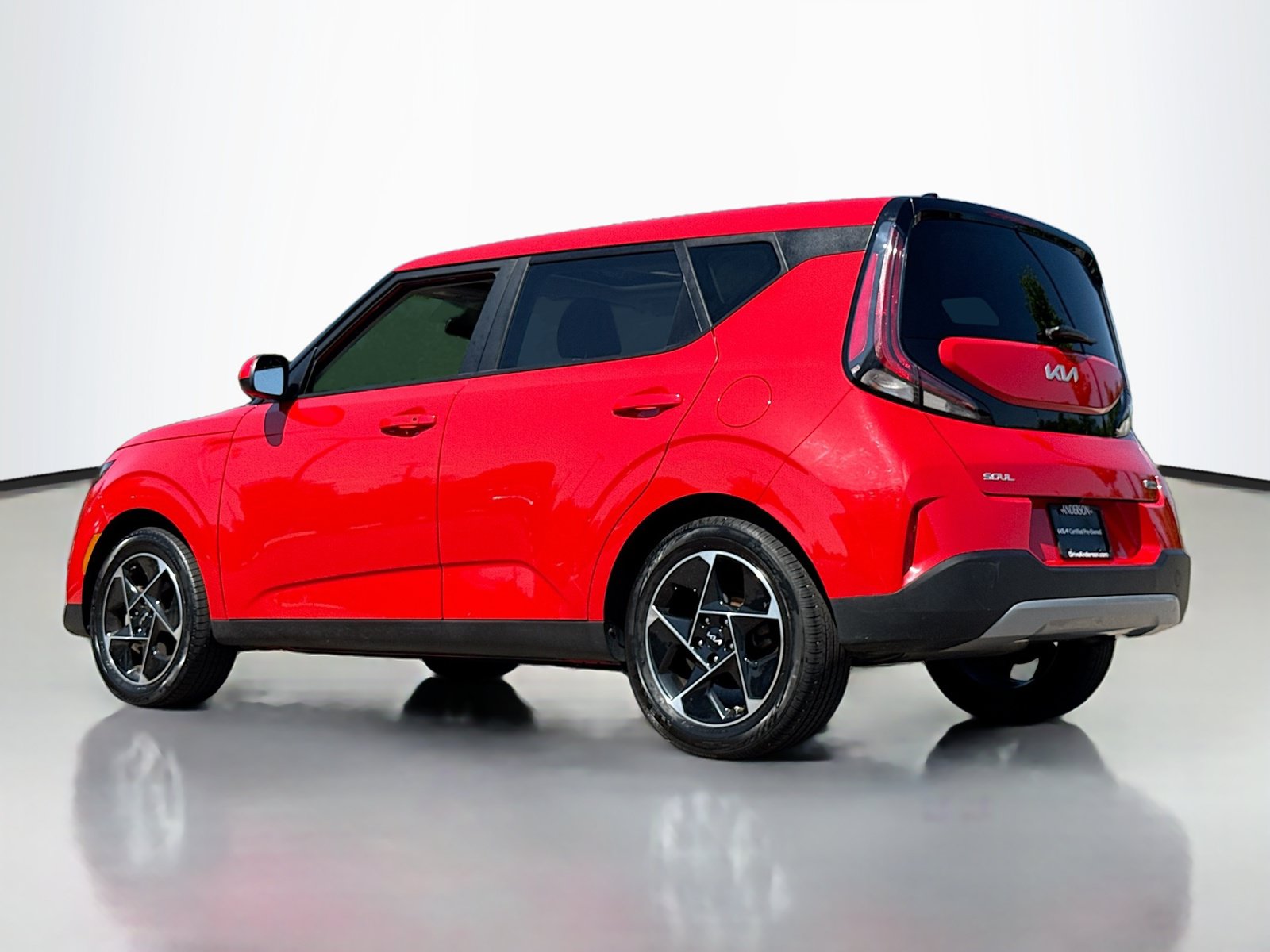 Used 2023 Kia Soul EX FWD image 13