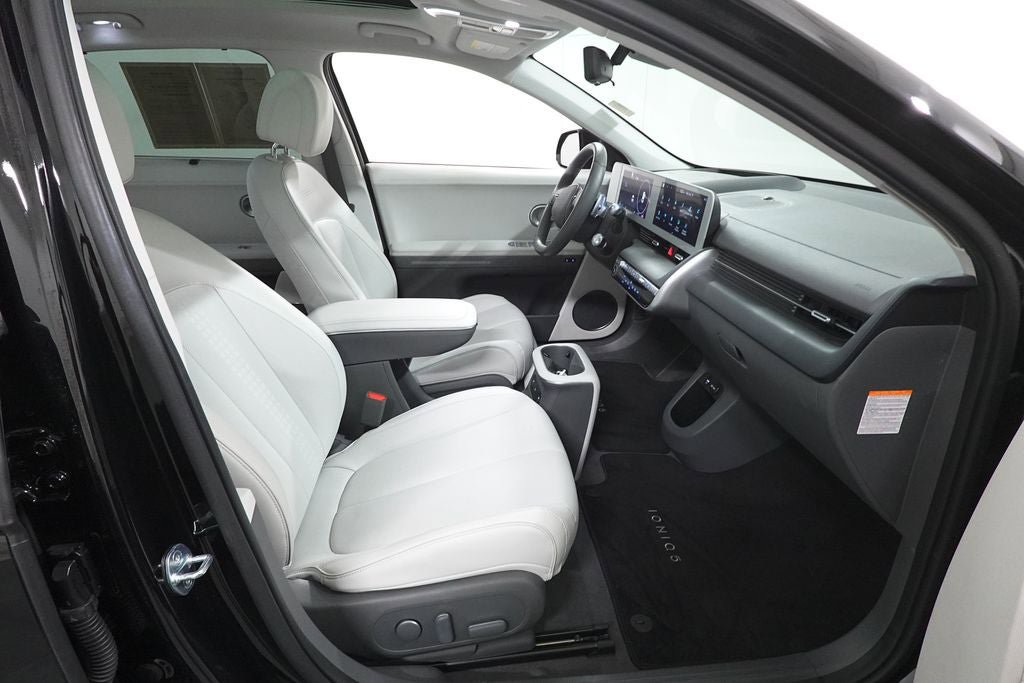 Used 2024 Hyundai Ioniq 5 Limited AWD/4WD image 33
