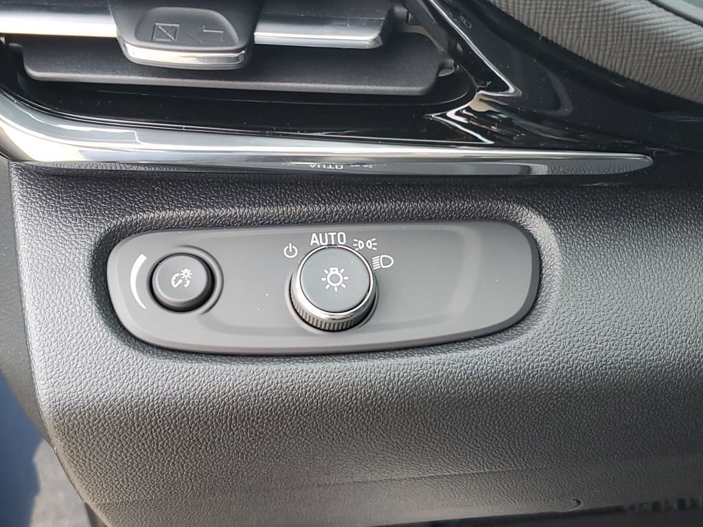 New 2026 Buick Envista Sport Touring w/ Convenience I Package image 17