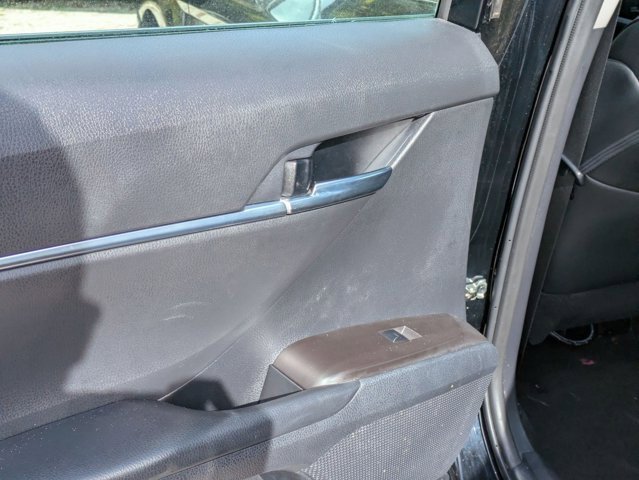 Used 2024 Toyota Camry SE image 20