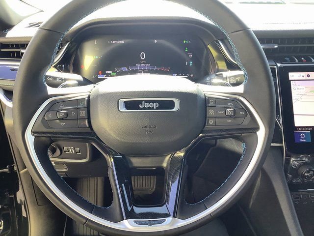 New 2024 Jeep Grand Cherokee Trailhawk AWD/4WD image 10