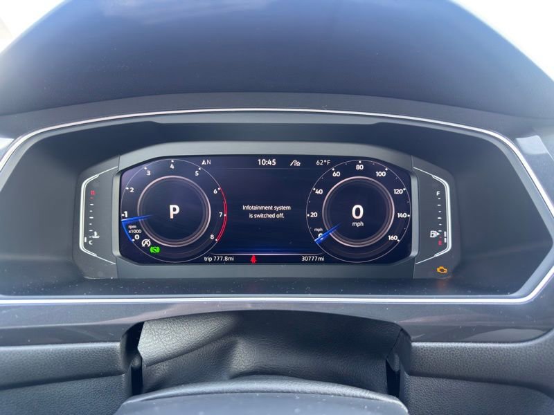 Used 2023 Volkswagen Tiguan SEL R-Line image 15