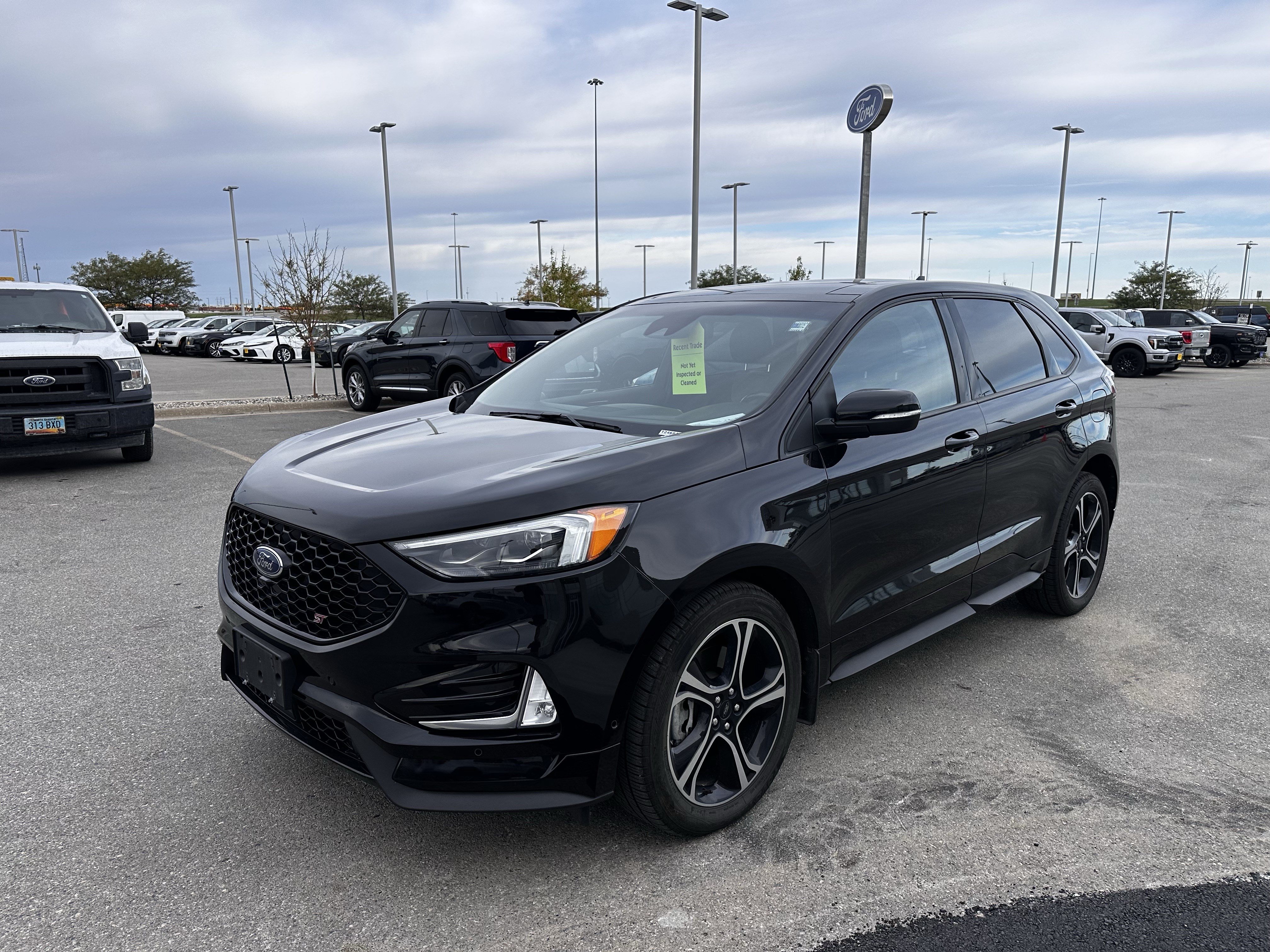 Certified 2019 Ford Edge ST w/ Equipment Group 401A AWD/4WD image 3