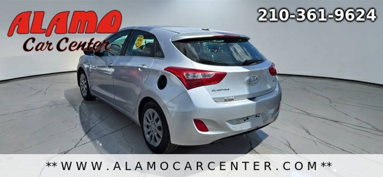 Used 2016 Hyundai Elantra GT FWD image 3