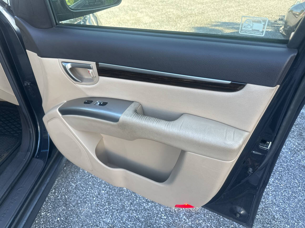 Used 2011 Hyundai Santa Fe GLS AWD/4WD image 9