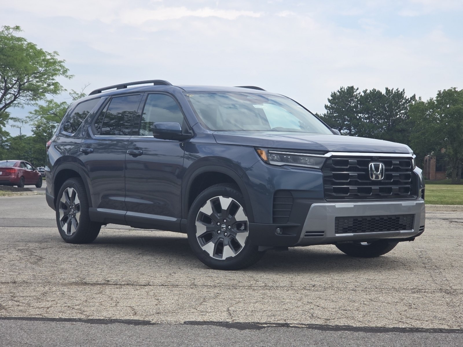 New 2026 Honda Pilot Elite image 2