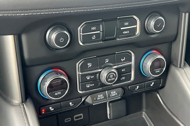 Used 2024 Chevrolet Tahoe LT image 28