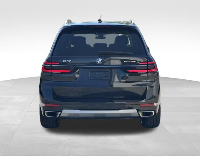 Certified 2026 BMW X7 xDrive40i image 8