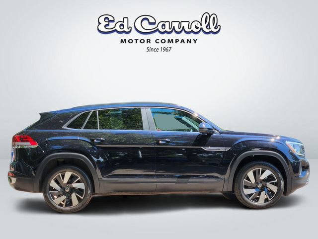 Certified 2024 Volkswagen Atlas Cross Sport SE AWD/4WD image 4