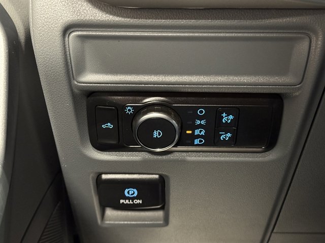 Used 2021 Ford F150 XLT AWD/4WD image 23