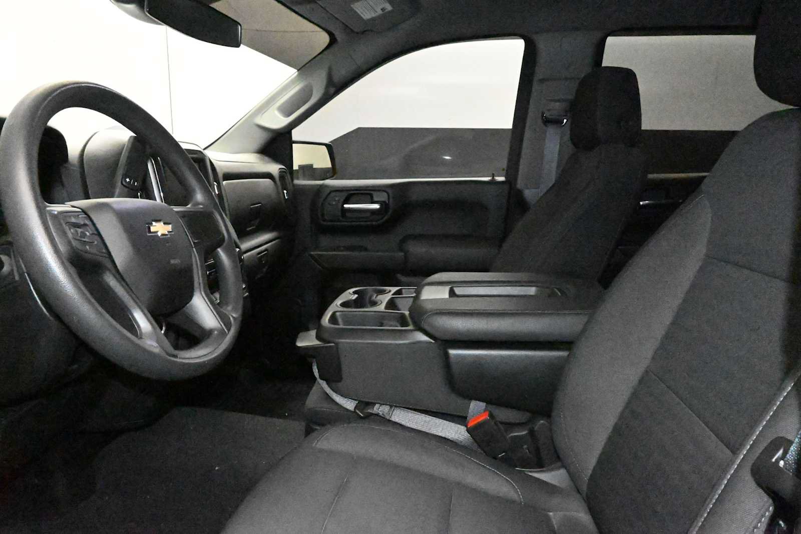 Used 2024 Chevrolet Silverado 1500 Custom AWD/4WD image 12