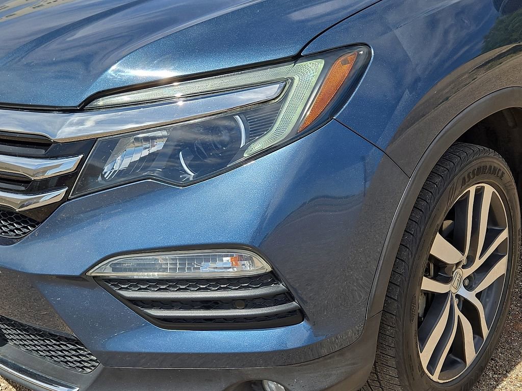Used 2017 Honda Pilot Touring image 9