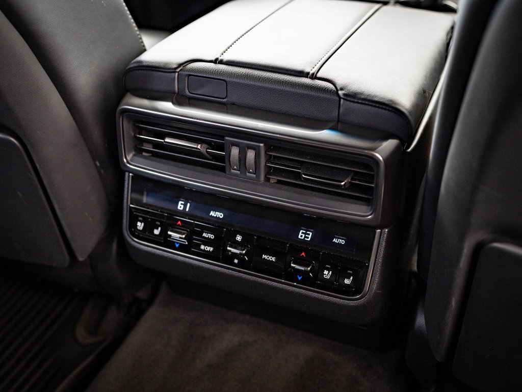 Used 2024 Lexus LX 600 4WD w/ Interior Upgrade Package image 37