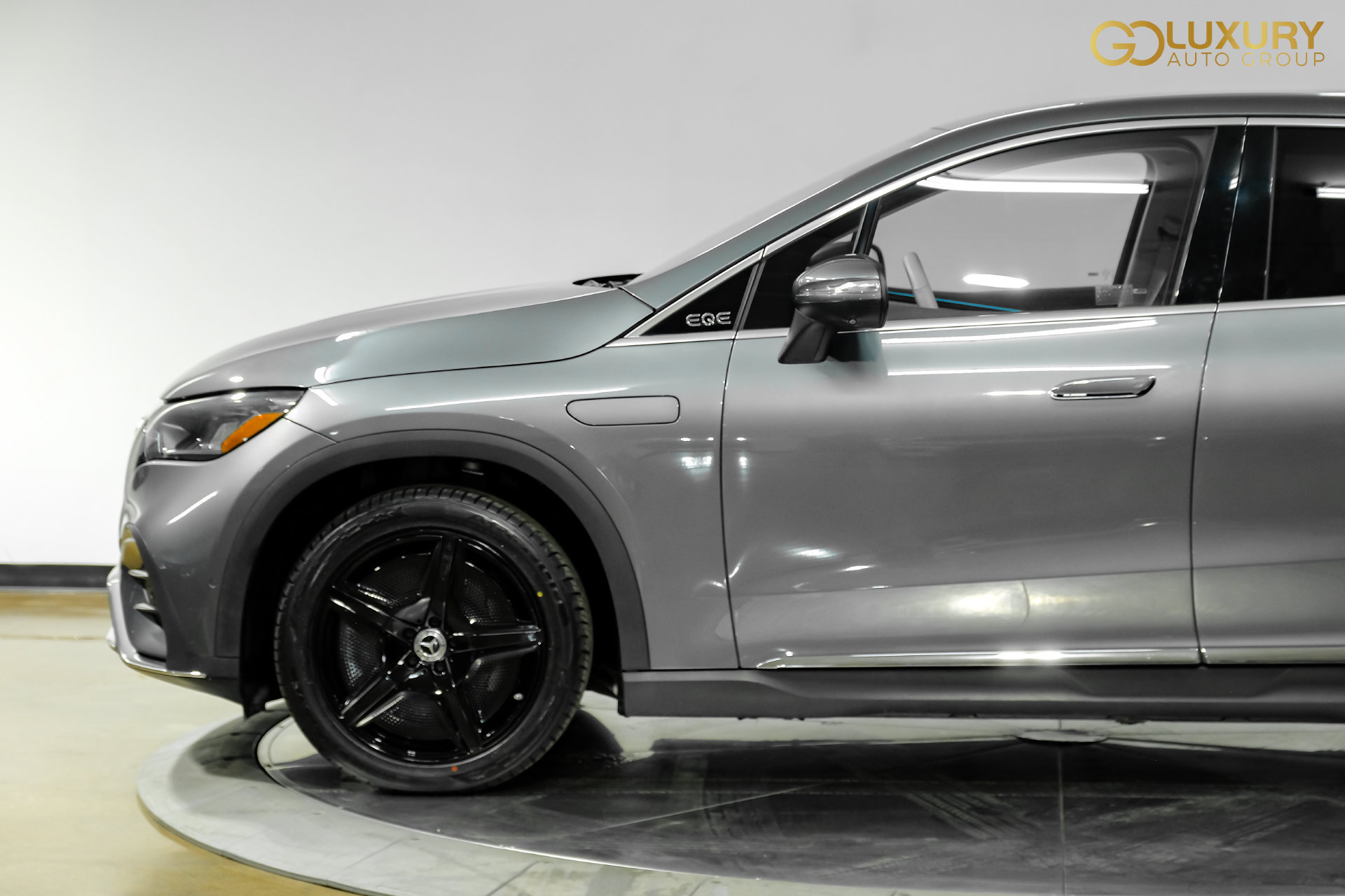 Used 2023 Mercedes-Benz EQE 350+ SUV w/ AMG Line Exterior Package image 14