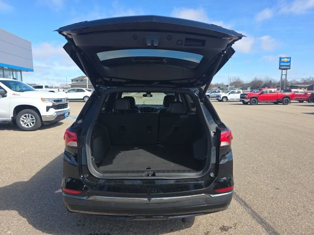 Used 2023 Chevrolet Equinox RS w/ RS Leather Package image 39