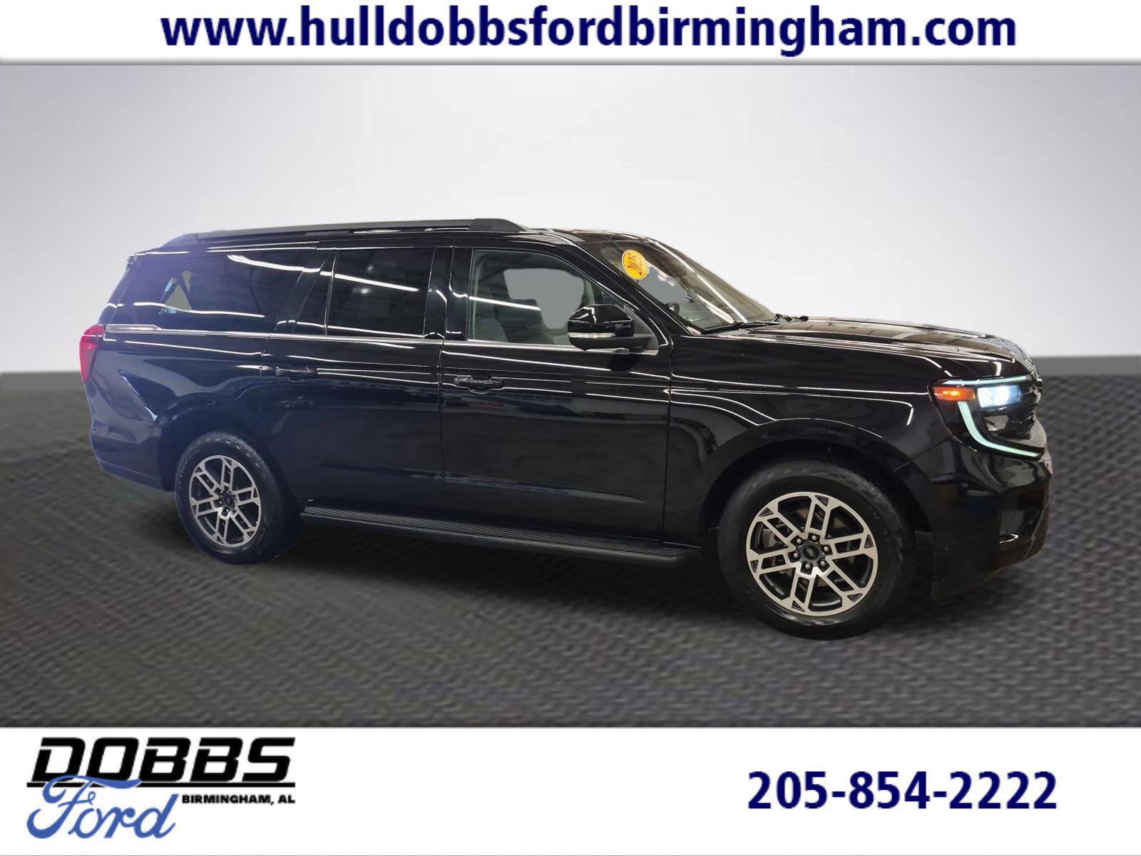 Used 2025 Ford Expedition Max Active AWD/4WD image 1