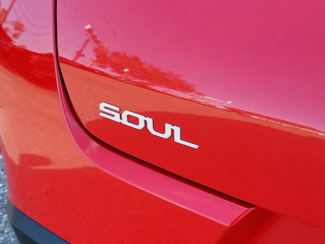 Used 2025 Kia Soul LX w/ LX Technology Package image 7