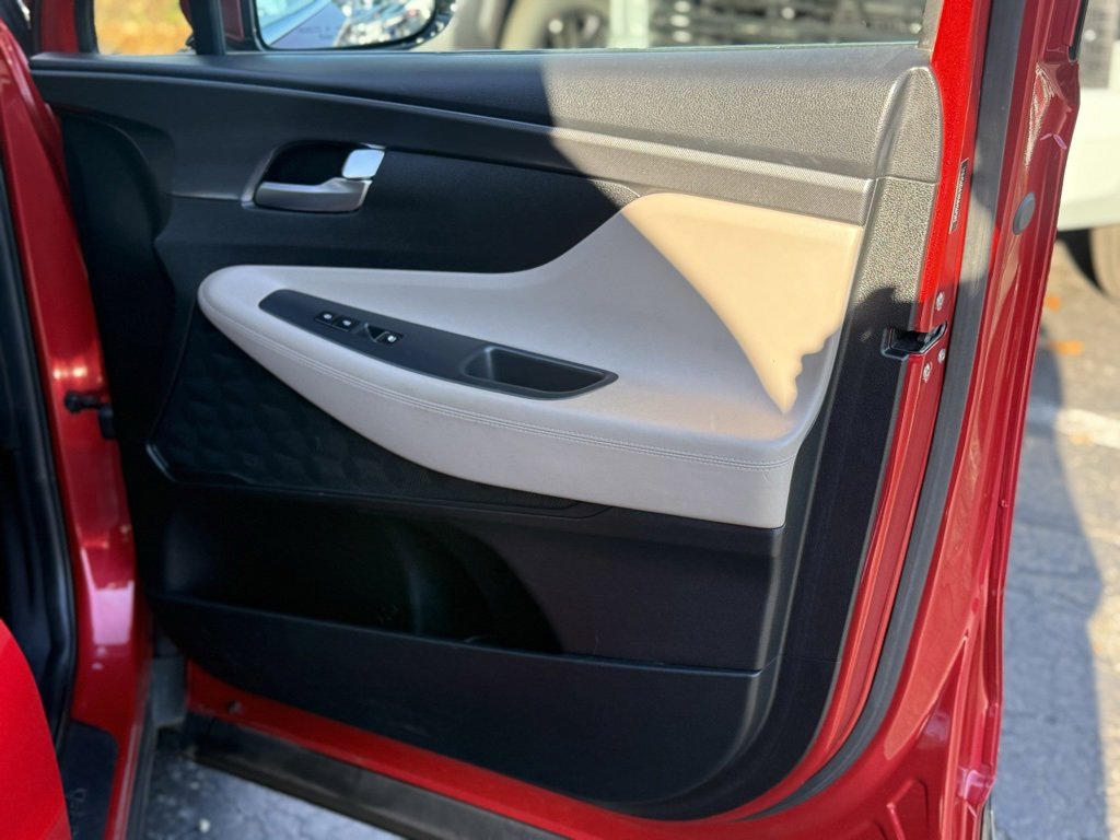 Used 2021 Hyundai Santa Fe SEL w/ Convenience Package image 21