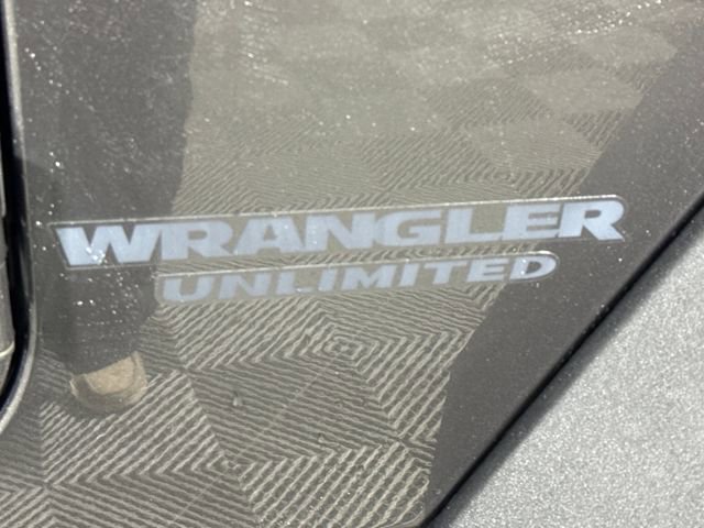 Used 2017 Jeep Wrangler Unlimited Sport image 17