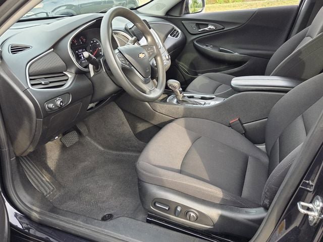 Used 2023 Chevrolet Malibu LT FWD image 15