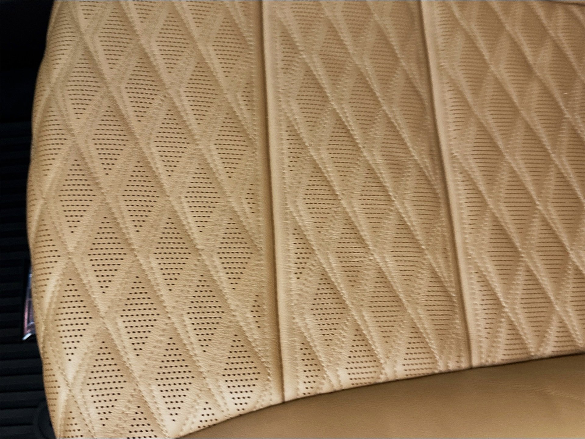 Used 2024 Cadillac Escalade Sport w/ Touring Package image 21