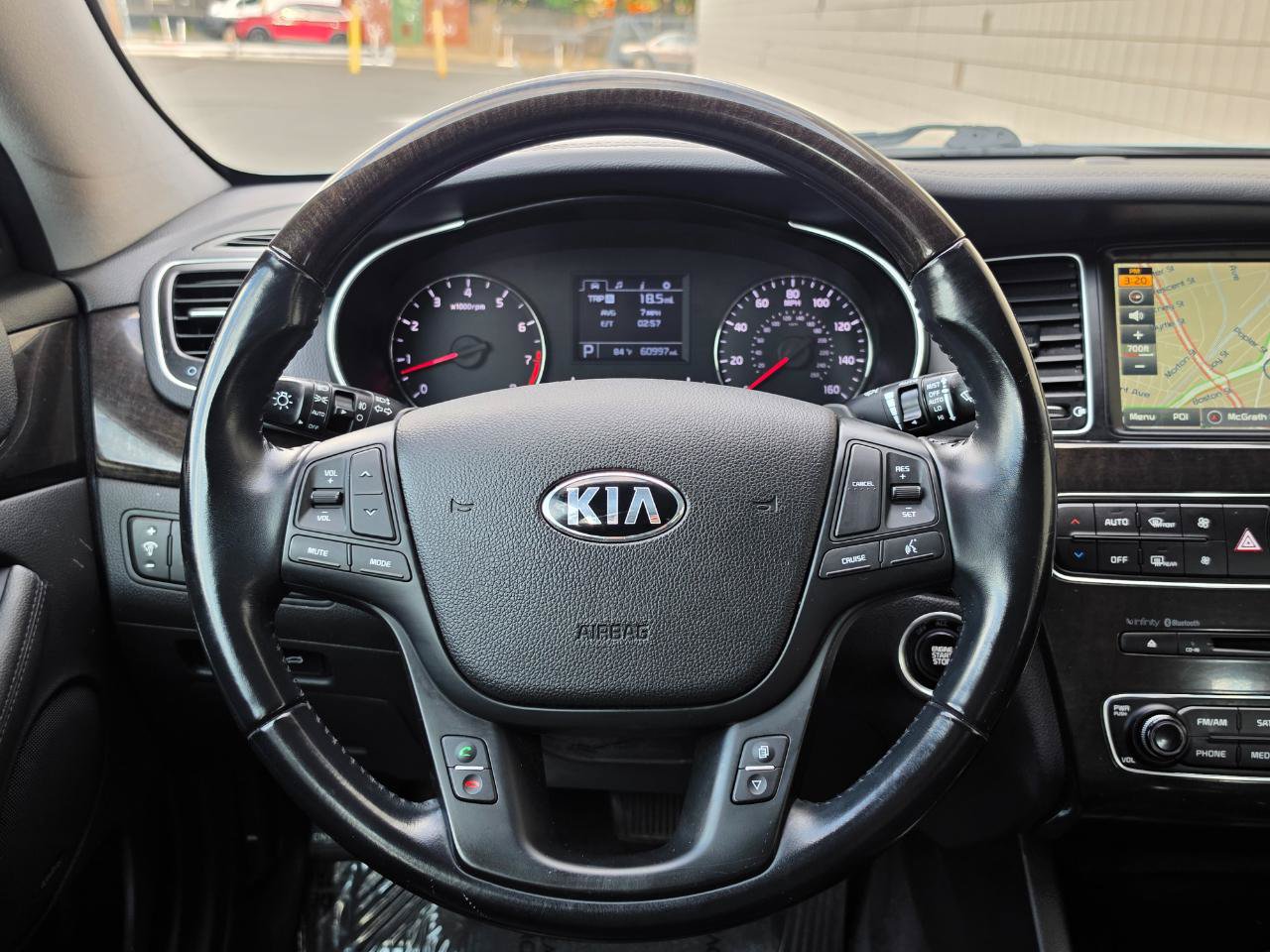 Used 2016 Kia Cadenza Premium FWD image 19