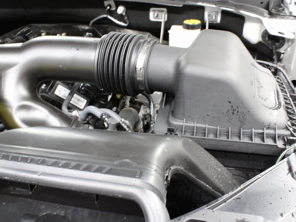 Used 2024 Ford Expedition Platinum image 32