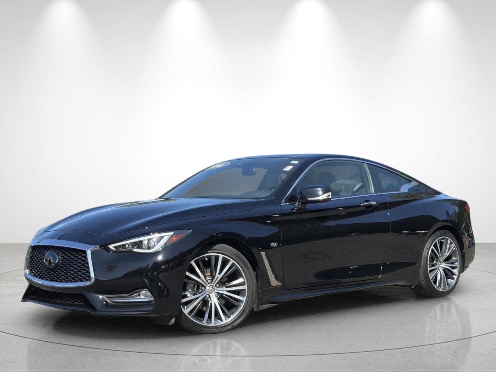 Used 2019 INFINITI Q60 3.0t Luxe w/ Essential Package AWD/4WD image 1