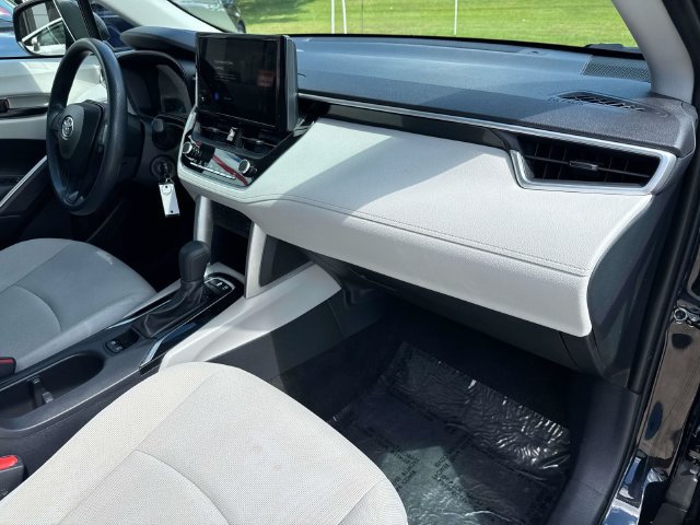 Used 2024 Toyota Corolla Cross L FWD image 17