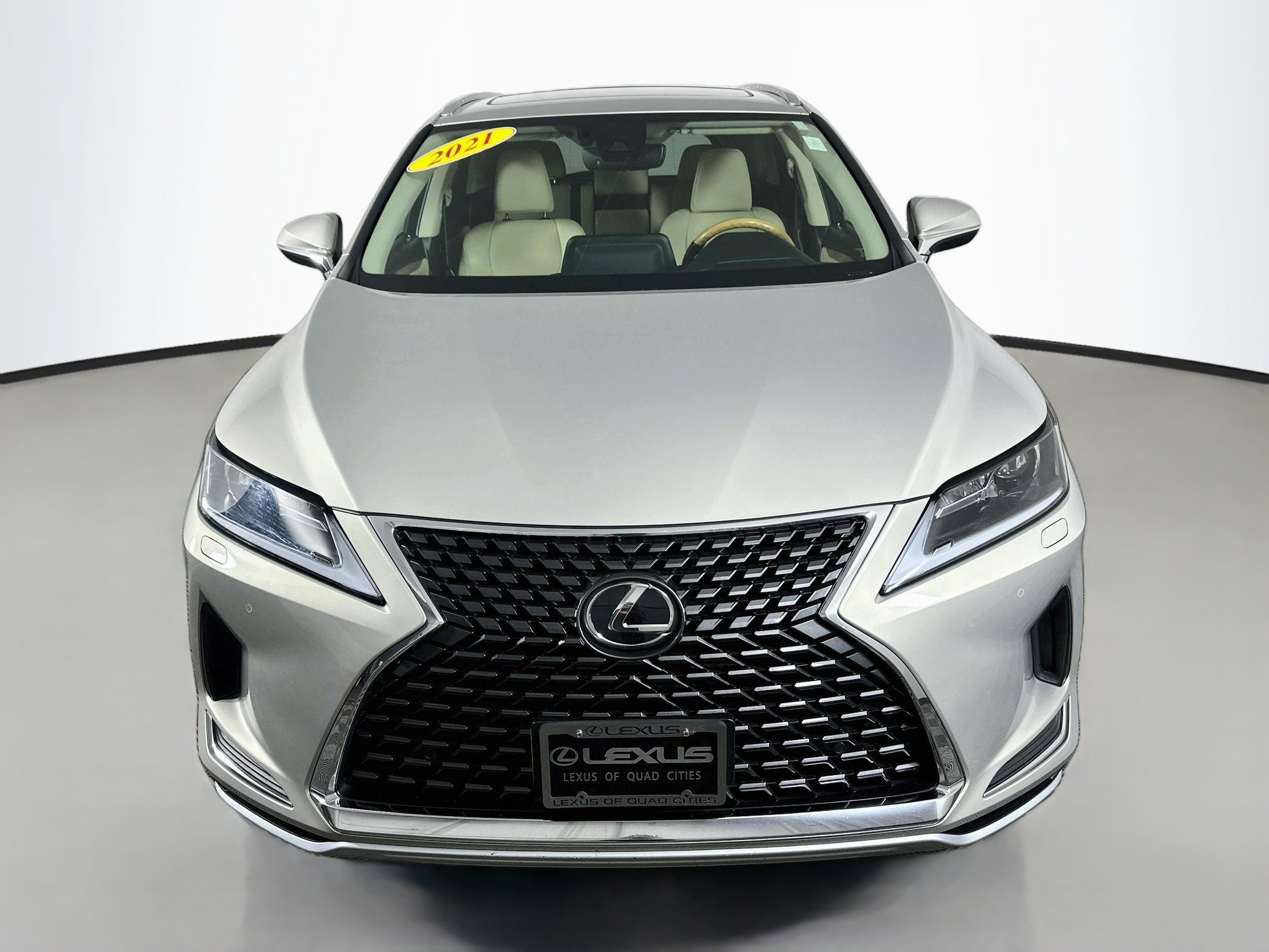 Used 2021 Lexus RX 350L Premium w/ Premium Package AWD/4WD image 2