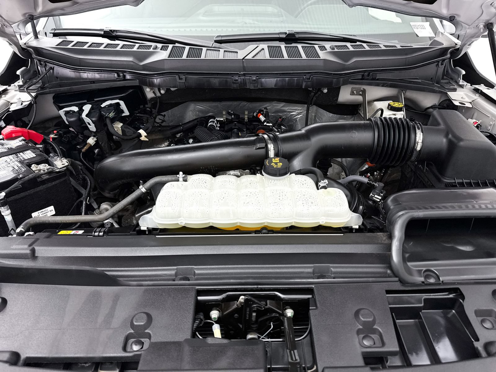 Used 2025 Ford F150 Lariat AWD/4WD image 10