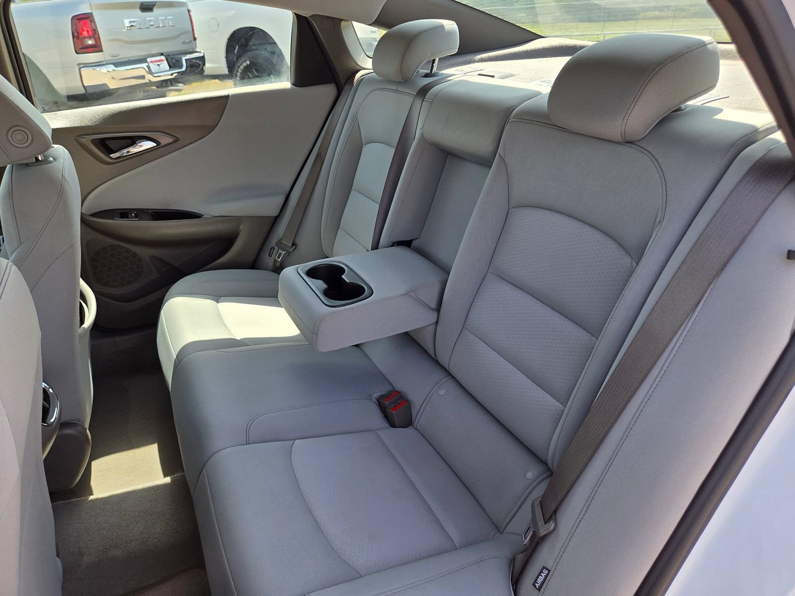 Used 2024 Chevrolet Malibu LT FWD image 23