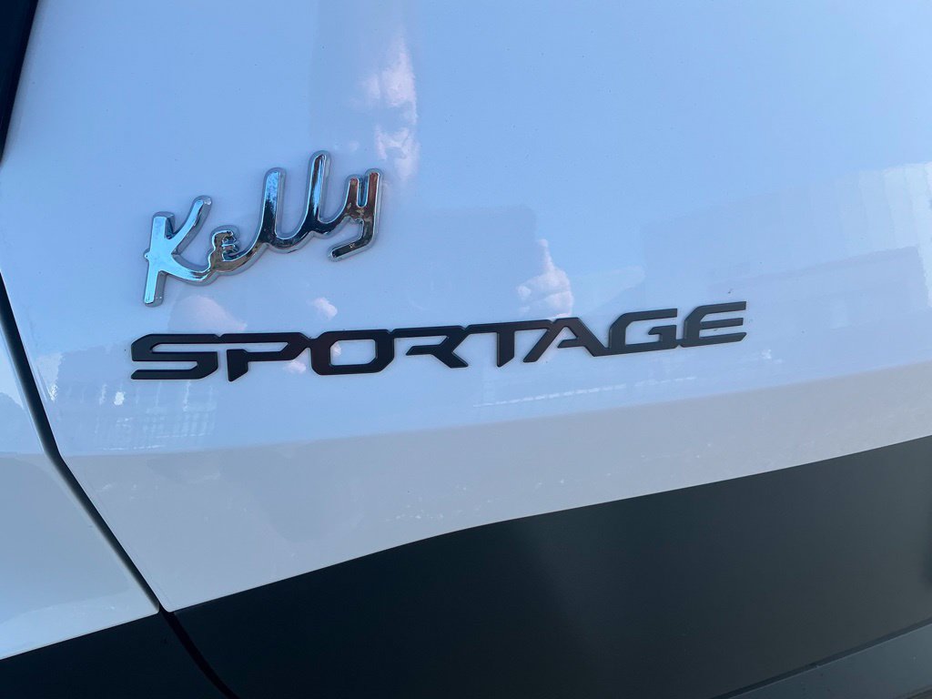Used 2025 Kia Sportage X-Line w/ Premium Package AWD/4WD image 11
