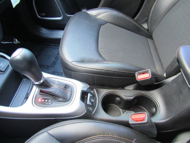 Used 2018 Jeep Compass Latitude w/ Popular Equipment Group image 39