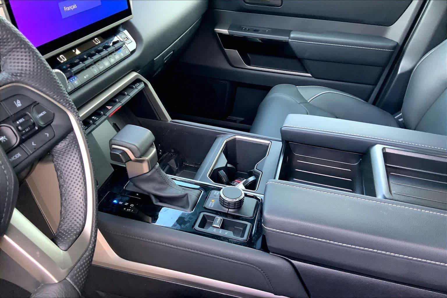 Used 2026 Toyota Tundra Limited AWD/4WD image 17