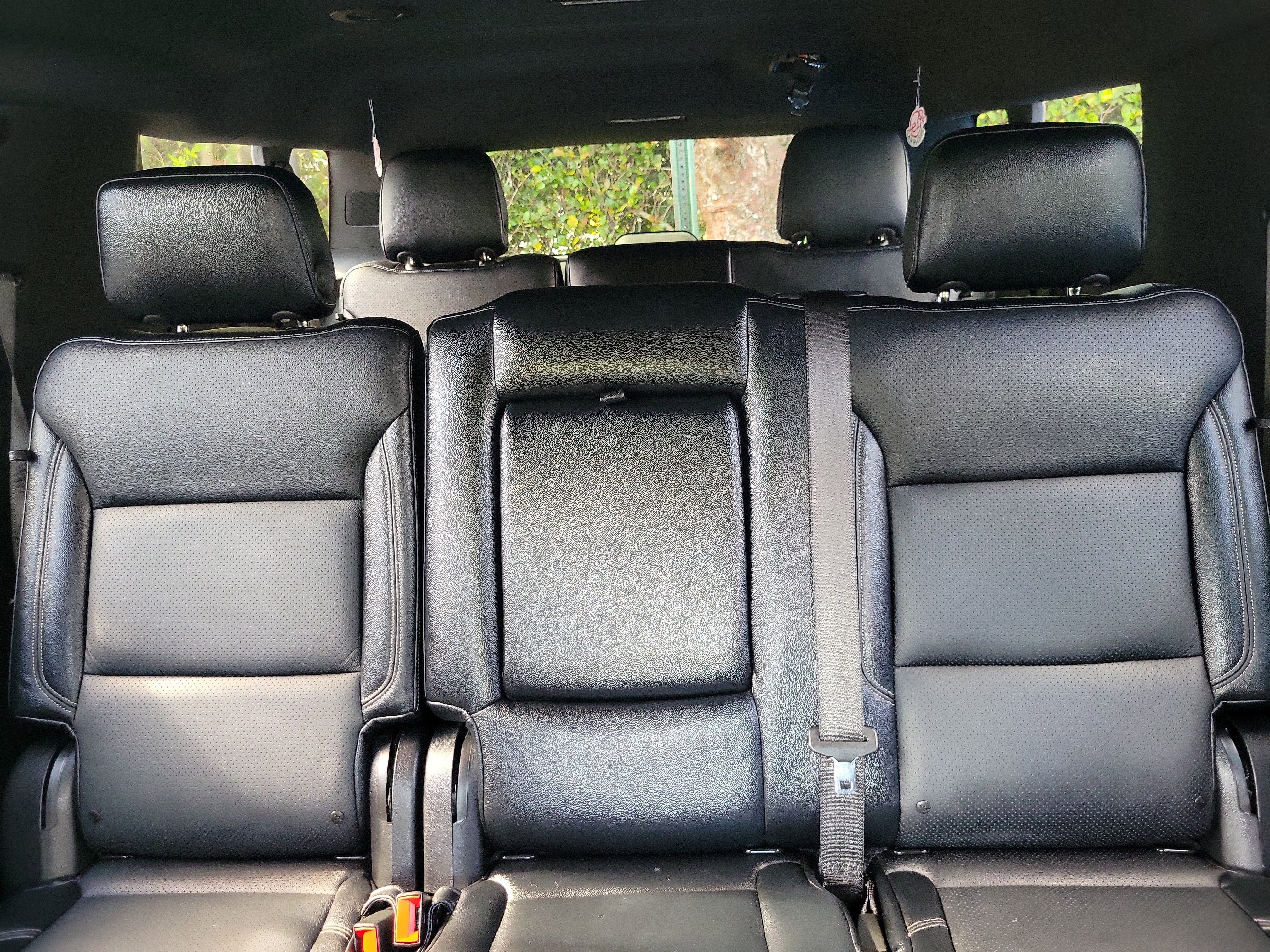 Used 2025 Chevrolet Suburban LS w/ LPO, Dark Essentials Package RWD image 16