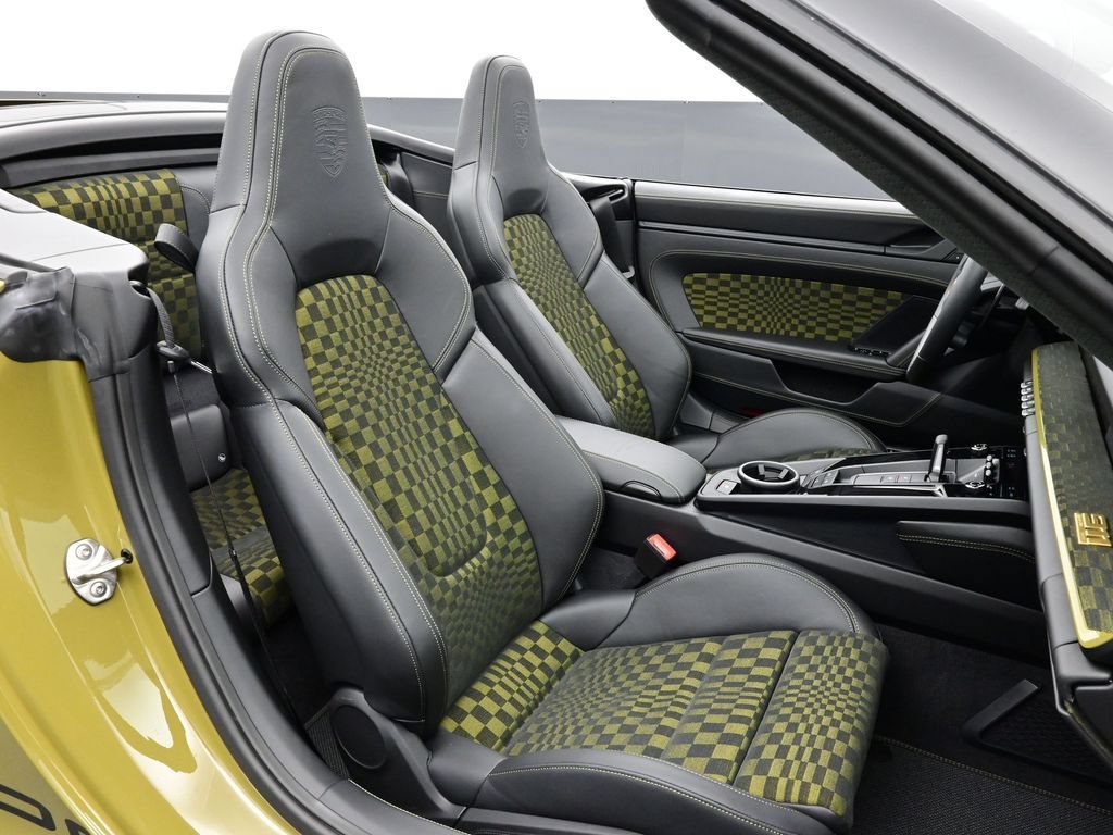 Certified 2026 Porsche 911 Carrera GTS RWD image 14
