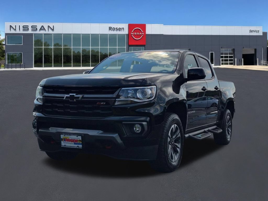 Used 2022 Chevrolet Colorado Z71 AWD/4WD image 7